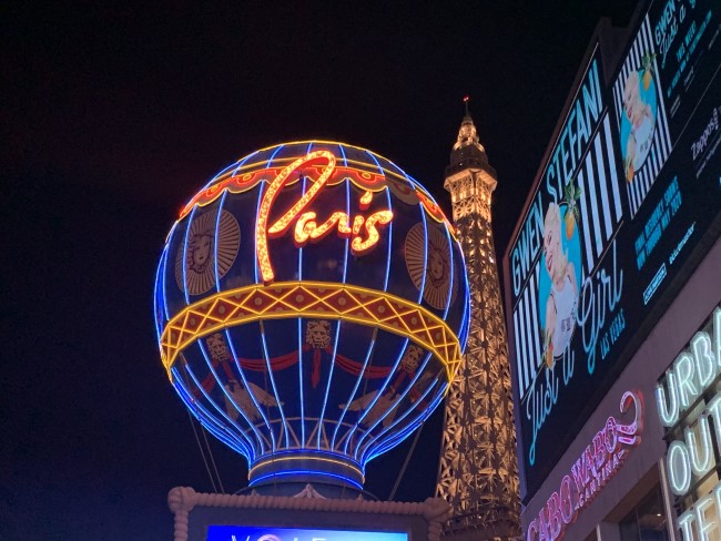 Reveilon at Paris
